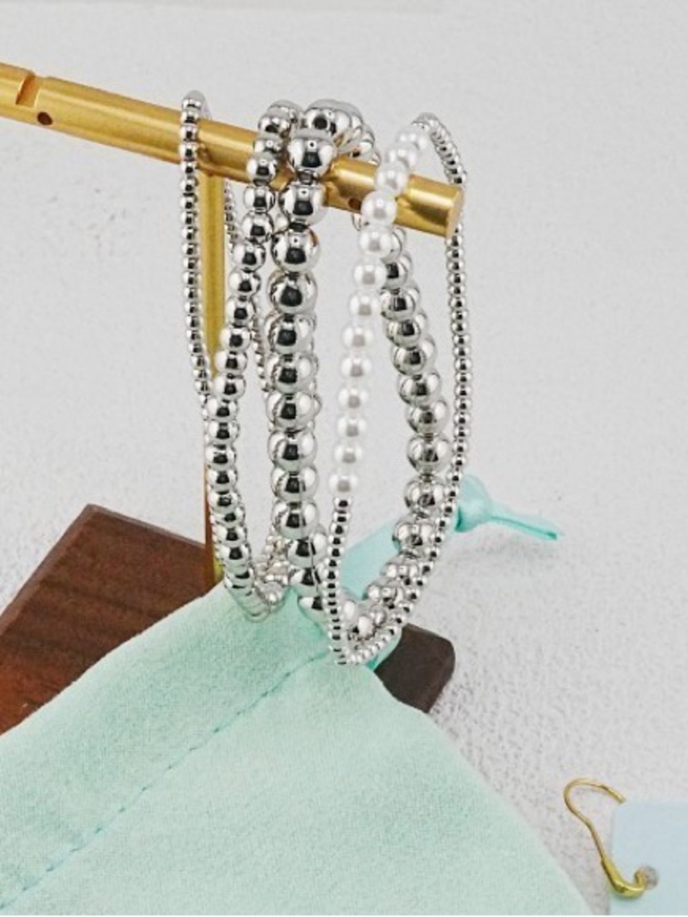 Enewton 4pcs Silver & Pearl Beaded Bracelet Set